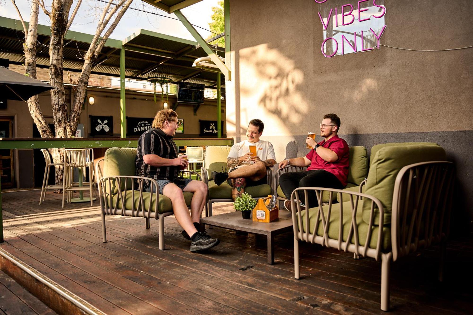 Beer Deluxe Albury Otel Dış mekan fotoğraf